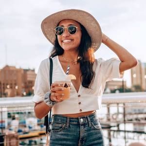 Meet your Posher, Sierra